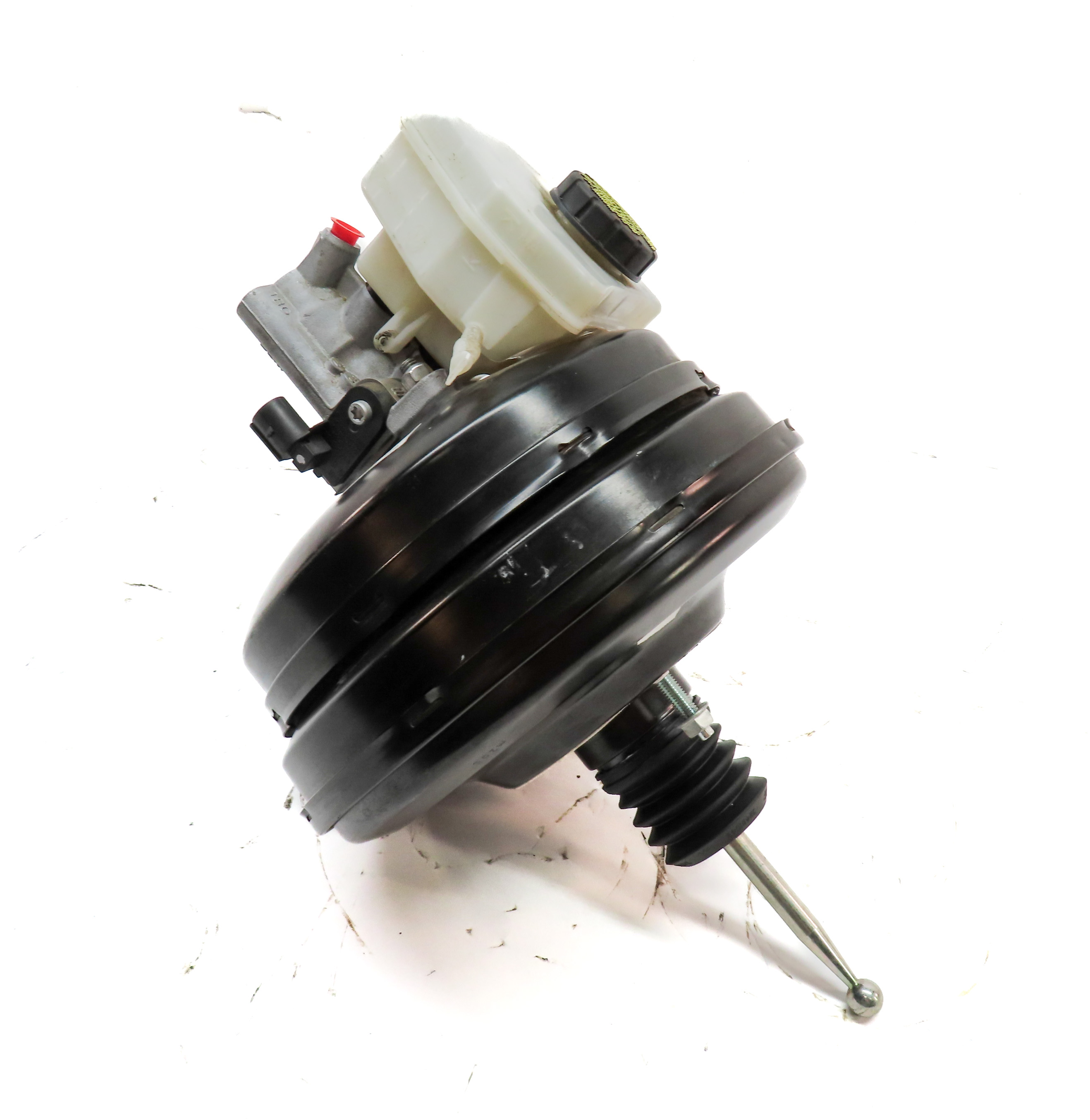 2011-2018 PORSCHE CAYENNE (958) POWER BRAKE BOOSTER MASTER CYLINDER & RESERVOIR — exact item pictured